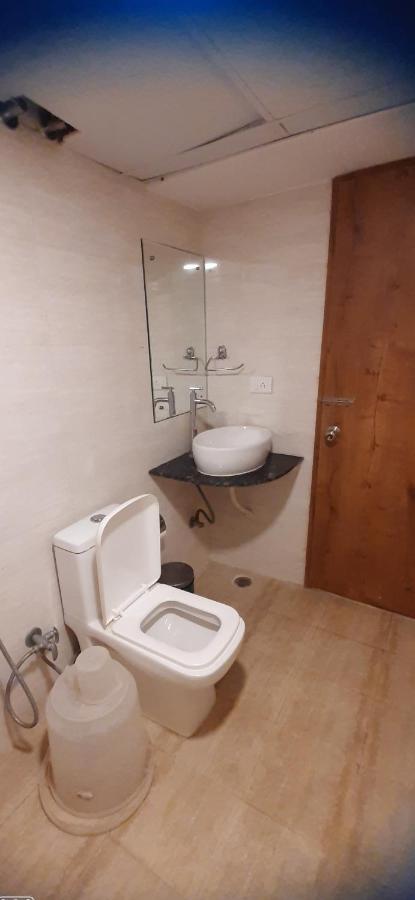 Hotel Airport City Dod Jala 外观 照片