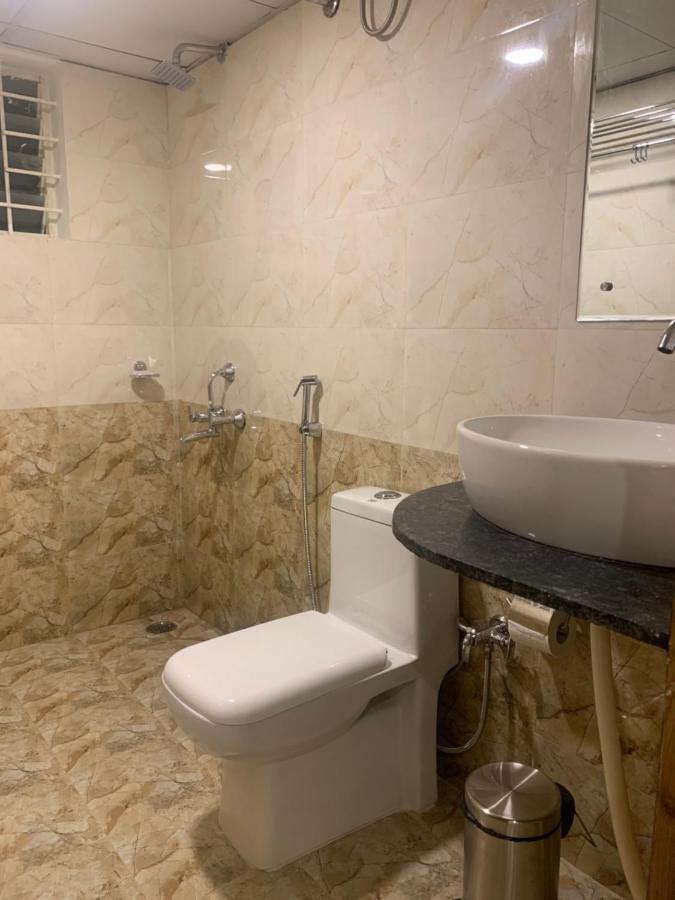 Hotel Airport City Dod Jala 外观 照片