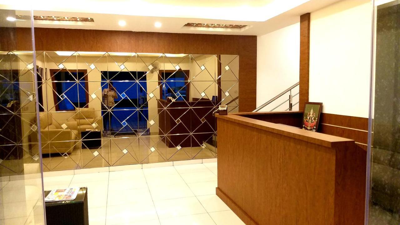 Hotel Airport City Dod Jala 外观 照片